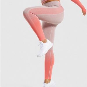 Gymshark Amplify Seamless Taupe/Peach Coral